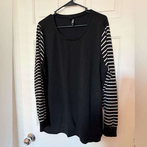 torrid Tops - Torrid long sleeve shirt plus size 2
